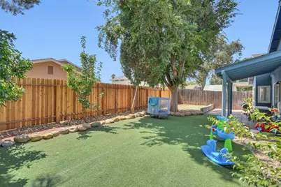 9328 Premier Way, Sacramento, CA 95826 - Photo 42