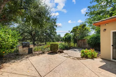 3422 Kensington Court, Rocklin, CA 95765 - Photo 2