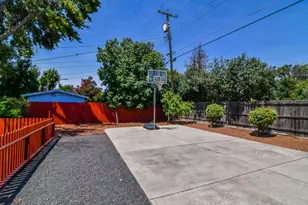 8031 Lorin Ave, Sacramento, CA 95828 - Photo 52