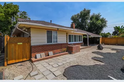 8031 Lorin Avenue, Sacramento, CA 95828 - Photo 4