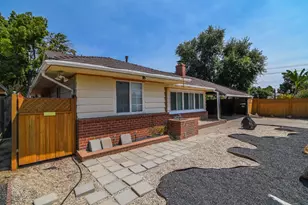 8031 Lorin Ave, Sacramento, CA 95828 - Photo 4