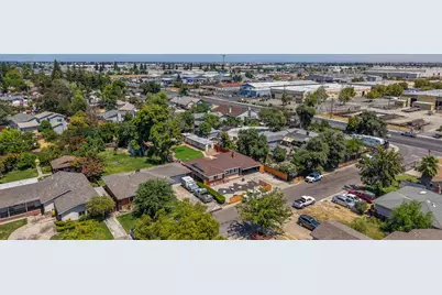 8031 Lorin Avenue, Sacramento, CA 95828 - Photo 72