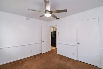 8031 Lorin Avenue, Sacramento, CA 95828 - Photo 28