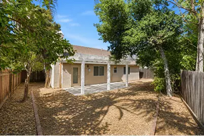 6408 Brockenhurst Drive, Elk Grove, CA 95758 - Photo 22