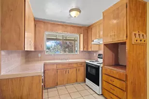 335 Jason St, Manteca, CA 95336 - Photo 10