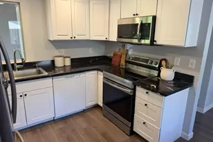 3301 Huntsman Dr, Sacramento, CA 95826 - Photo 50