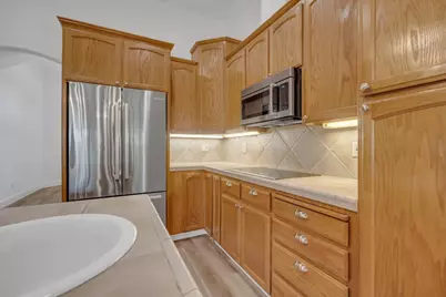 2424 Thaddeous Drive, Escalon, CA 95320 - Photo 16