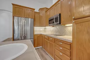 2424 Thaddeous Dr, Escalon, CA 95320 - Photo 16