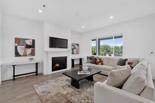 947 Greeley Ct, Cameron Park, CA 95682 - Photo 2