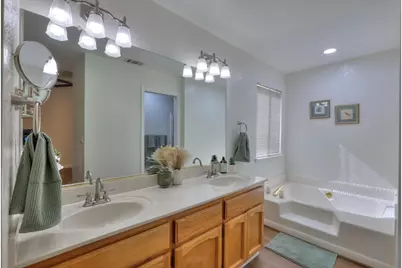 1728 Nighthawk Way, Modesto, CA 95358 - Photo 32