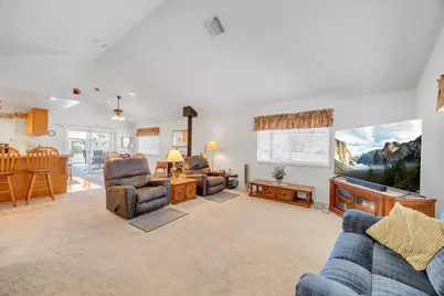 723 Mother Shipton, Copperopolis, CA 95228 - Photo 18