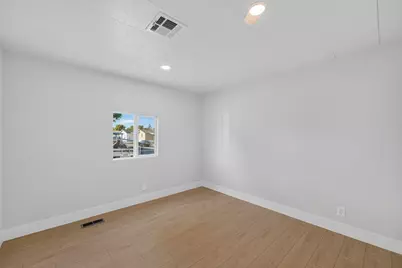 Faith Lane #19, Sacramento, CA 95828 - Photo 10