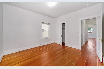 2124 35th Street, Sacramento, CA 95817 - Photo 10