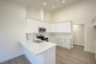 536 Clover Ave, Patterson, CA 95363 - Photo 14