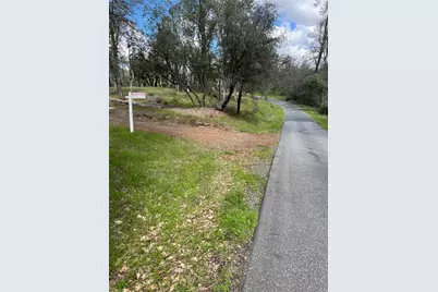 17470 Winding Oaks Road, Grass Valley, CA 95949 - Photo 18