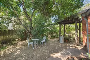 659 W Euclid Ave, Stockton, CA 95204 - Photo 28