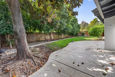 1164 Derick Way, Sacramento, CA 95822 - Photo 22