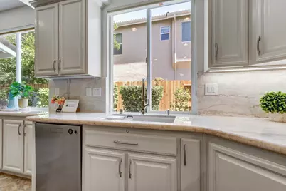 5415 Rogers Street, Davis, CA 95618 - Photo 32