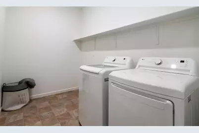 6320 Sun Haven Street, Hughson, CA 95326 - Photo 32