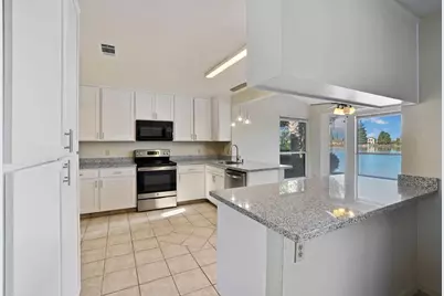 3267 Lakeshore Court, Stockton, CA 95219 - Photo 12