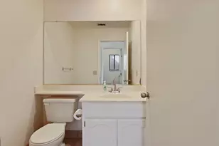3267 Lakeshore Ct, Stockton, CA 95219 - Photo 20