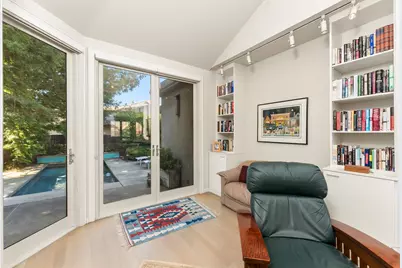 11 Lake Harbor Court, Sacramento, CA 95831 - Photo 42