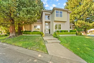 11 Lake Harbor Ct, Sacramento, CA 95831 - Photo 18