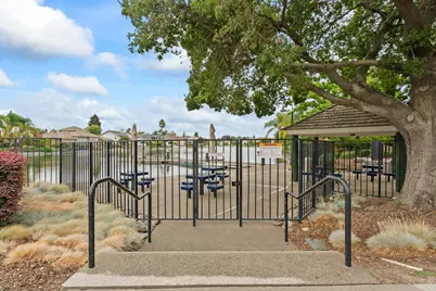 11 Lake Harbor Court, Sacramento, CA 95831 - Photo 86