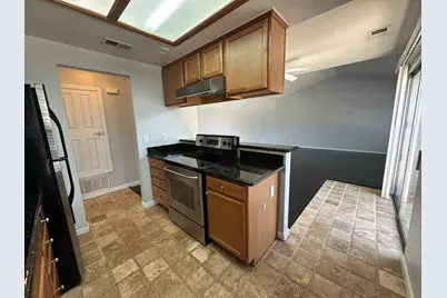 3925 Dale Road #G, Modesto, CA 95356 - Photo 6