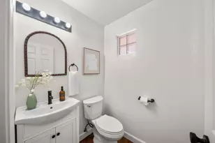 9267 Caulfield Dr, Elk Grove, CA 95758 - Photo 12