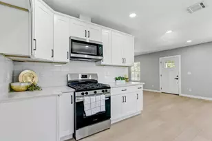 2820 26th Ave, Sacramento, CA 95820 - Photo 12