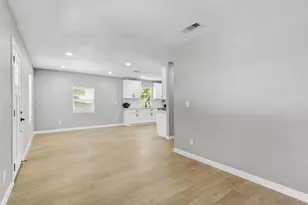 2820 26th Ave, Sacramento, CA 95820 - Photo 6