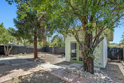 2820 26th Avenue, Sacramento, CA 95820 - Photo 26