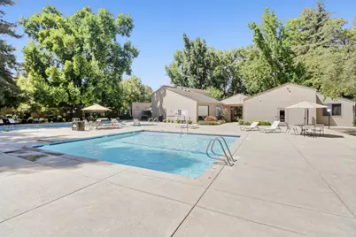 1063 Commons Drive, Sacramento, CA 95825 - Photo 44