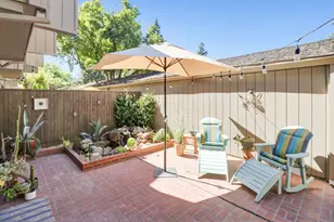 1063 Commons Dr, Sacramento, CA 95825 - Photo 32