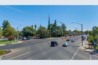 800 N Olive Avenue, Turlock, CA 95380 - Photo 2