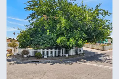 2044 Middleberry Road, Sacramento, CA 95815 - Photo 40