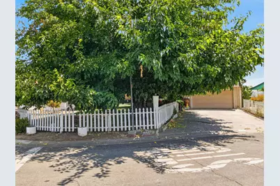 2044 Middleberry Road, Sacramento, CA 95815 - Photo 38