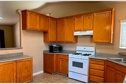 6219 Jackson Avenue, Riverbank, CA 95367 - Photo 2