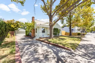 679 55th Street, Sacramento, CA 95819 - Photo 4