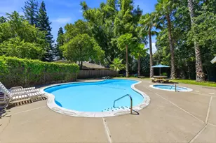 7945 La Riviera Dr, Sacramento, CA 95826 - Photo 30