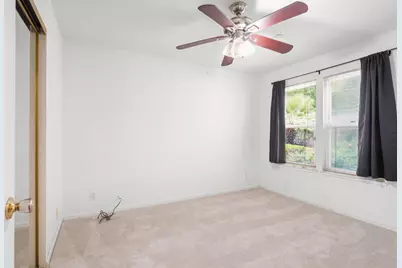 7945 La Riviera Dr, Sacramento, CA 95826 - Photo 18