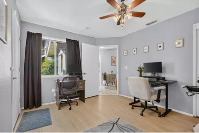 1920 University Park Drive, Sacramento, CA 95825 - Photo 10