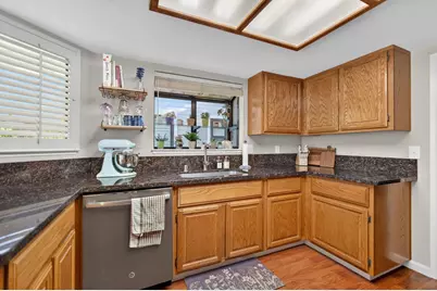 1920 University Park Drive, Sacramento, CA 95825 - Photo 20