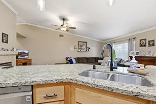 251 White Water Way, Yuba City, CA 95991 - Photo 8