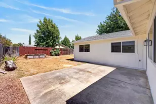3387 Hartselle Way, Sacramento, CA 95827 - Photo 36