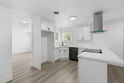 138 Delhi Avenue, Stockton, CA 95206 - Photo 1