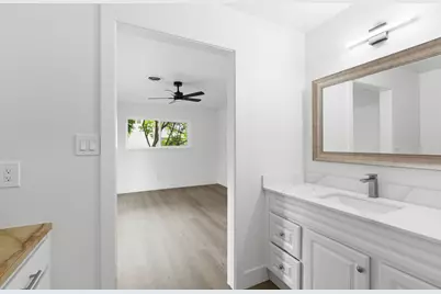 138 Delhi Avenue, Stockton, CA 95206 - Photo 24