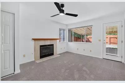 6111 Laguna Vale Way, Elk Grove, CA 95758 - Photo 20
