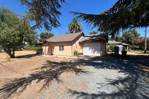 9835 Harvey Rd, Galt, CA 95632 - Photo 2